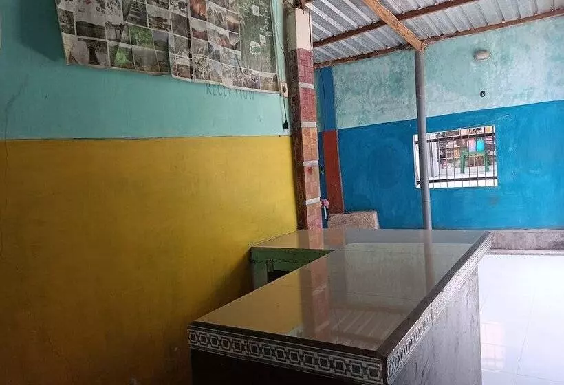 ホテル Oyo 93359 Kawi Homestay