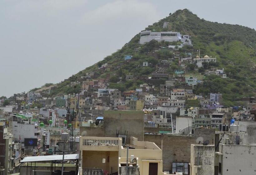 בית מלון כפרי Royal Ajmer