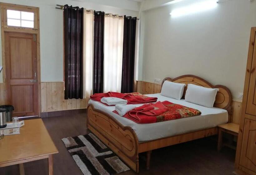 ホテル The White House