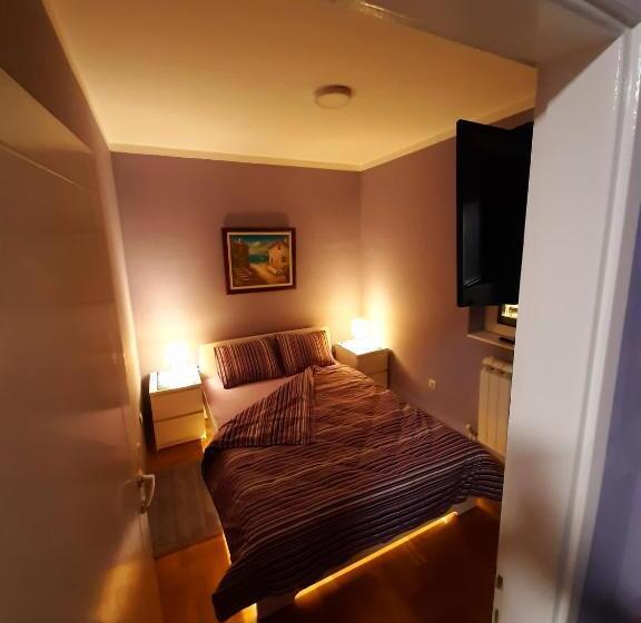 پانسیون Apartments Best City Place