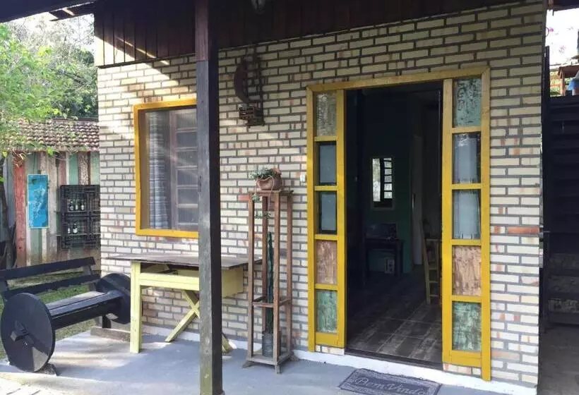 ペンション Chalés Caminhos Do Rosa