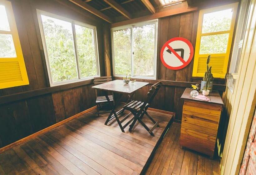 Pensão Chalés Caminhos Do Rosa