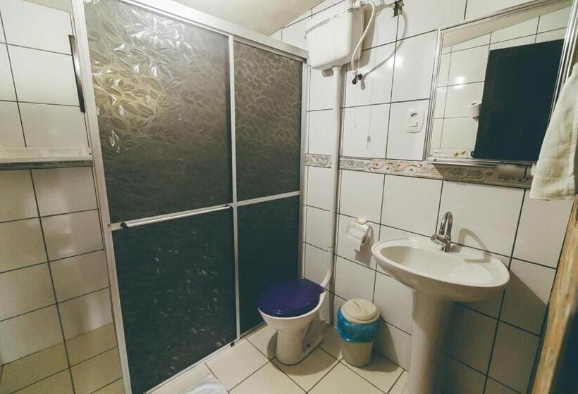 Pensão Chalés Caminhos Do Rosa