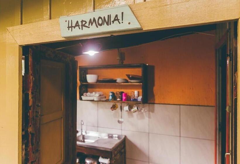 Pensão Chalés Caminhos Do Rosa