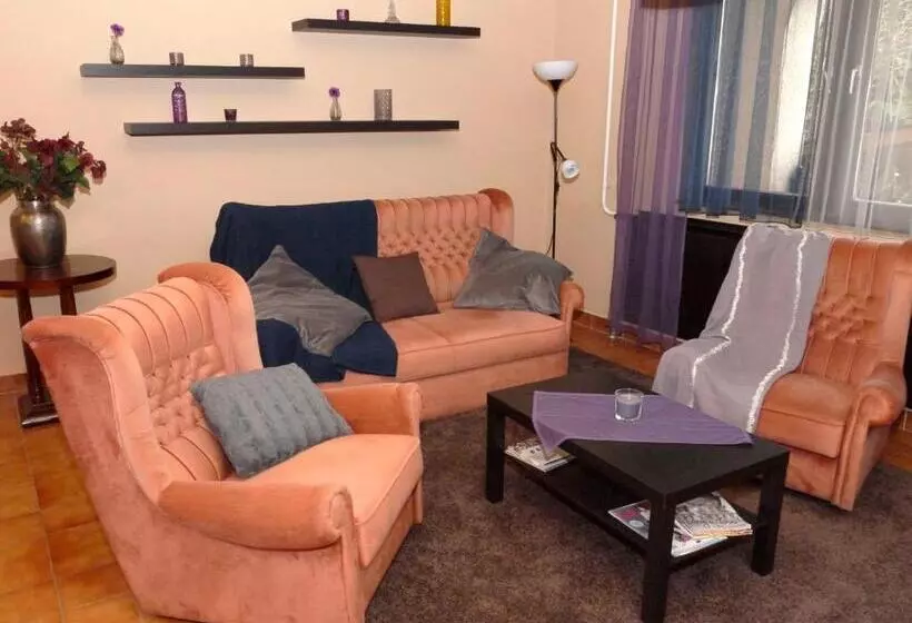 ペンション Ipoly Party Ház