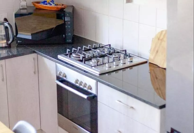 Majatalo Julinas Guesthouse