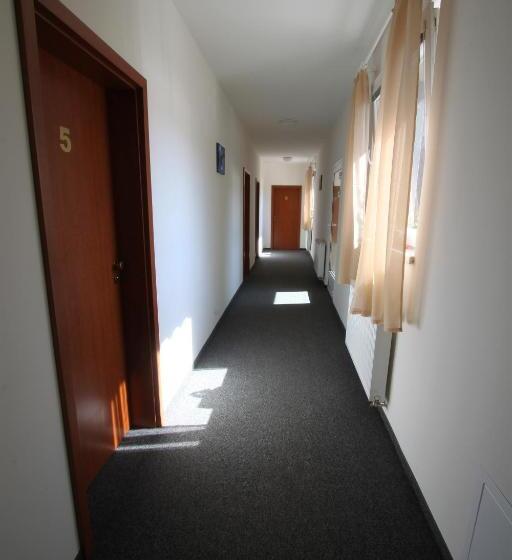 ペンション Penzión Pagy