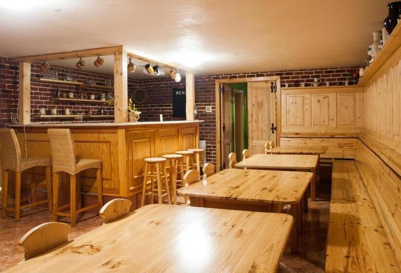 פנסיון Penzion Tina