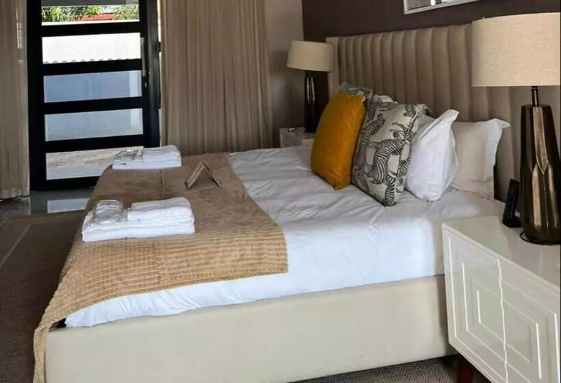 ペンション The Farm Boutique Guest House