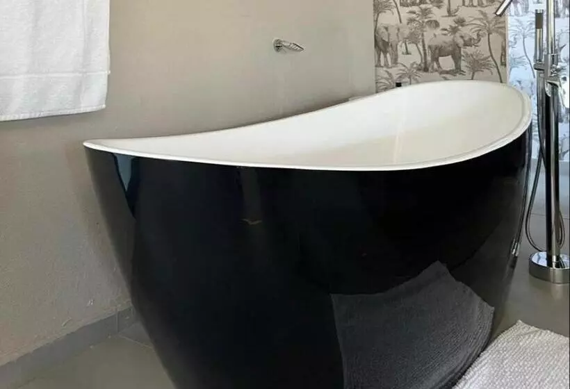 ペンション The Farm Boutique Guest House