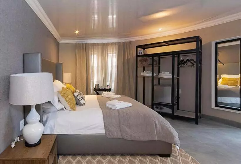 ペンション The Farm Boutique Guest House