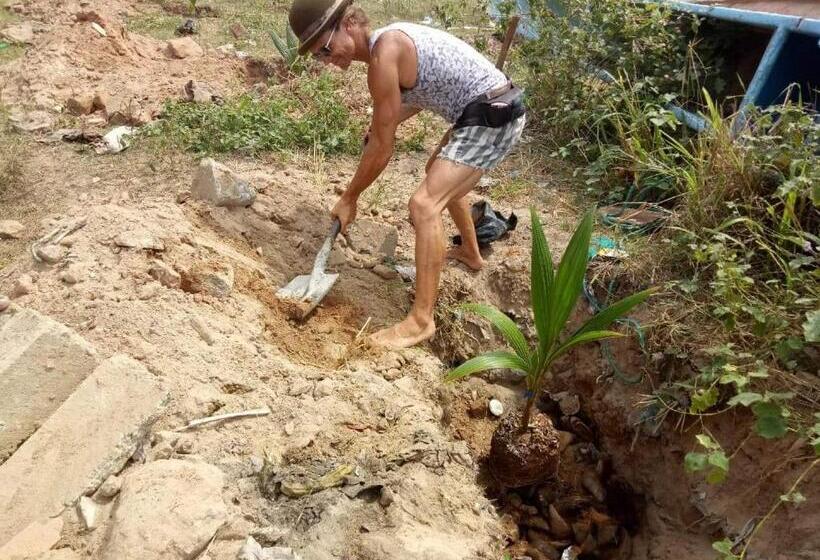 بنسيون The Sea View Villa Surf School