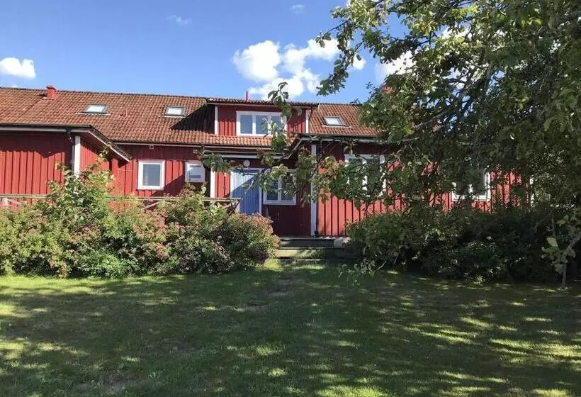 Majatalo Vandrarhem Varvet