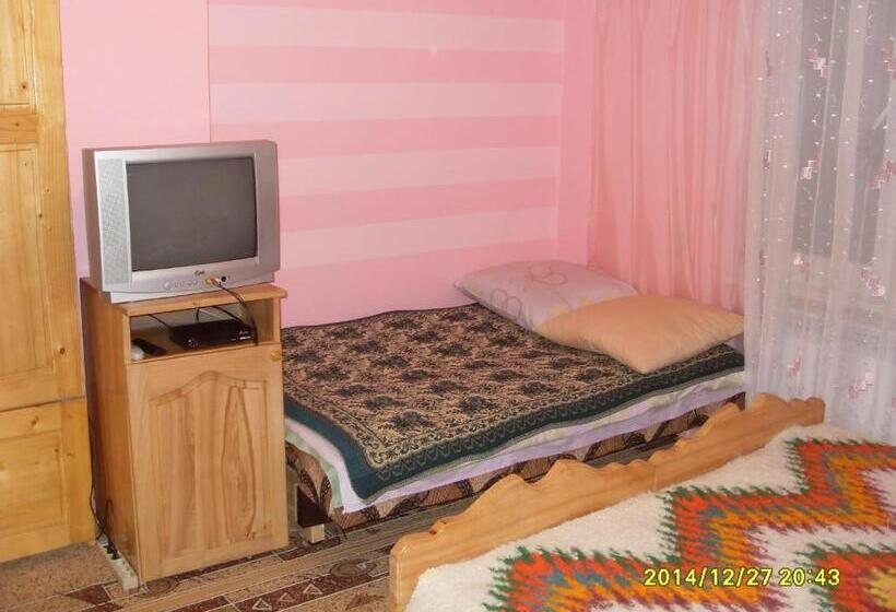 بنسيون Zelenyj Gaj