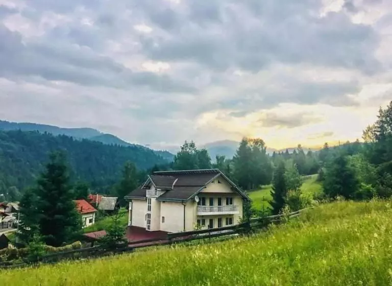 Pensiunea Casa Bradet