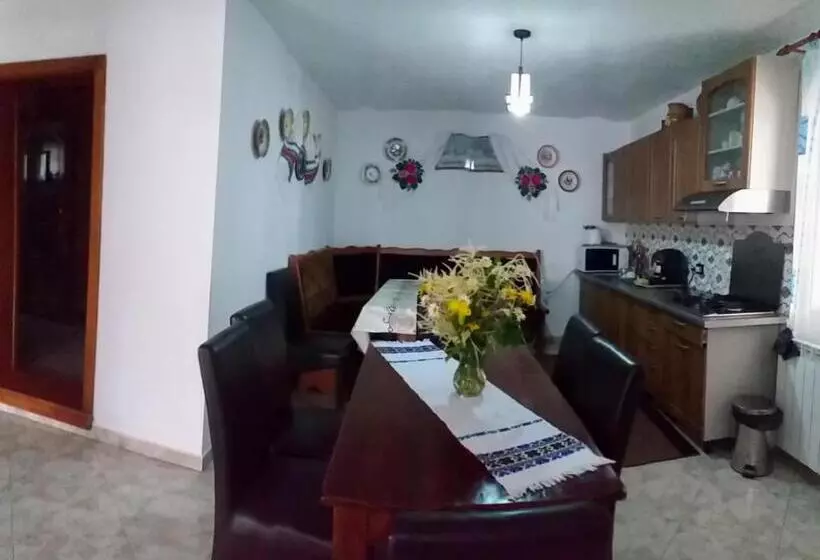 Pensiunea Casa Bradet