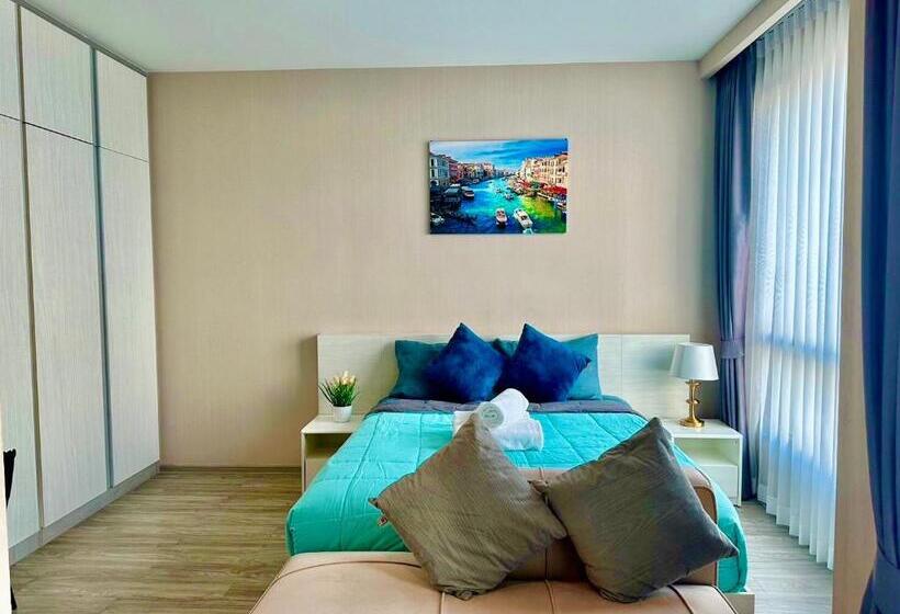 Resort Beachfront Jomtien   Pattaya Smile