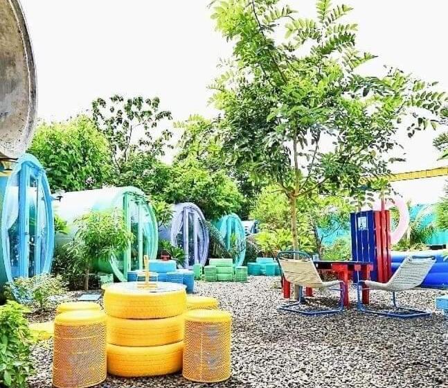 هاستل Pipe House 墾丁