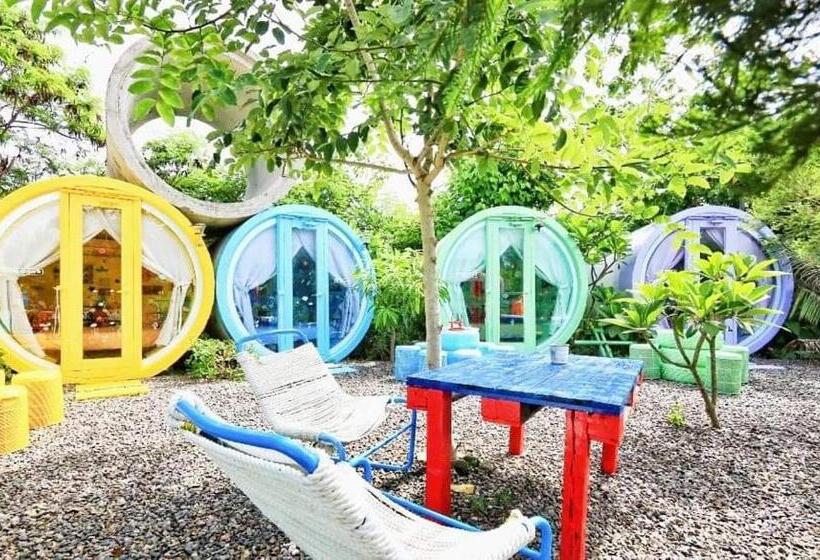 هاستل Pipe House 墾丁