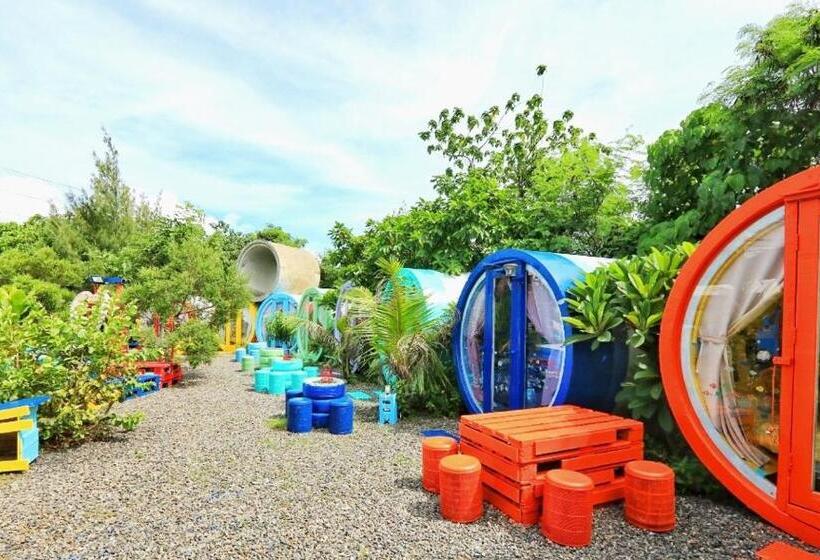 هاستل Pipe House 墾丁