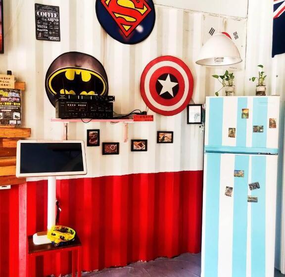 هاستل Pipe House 墾丁