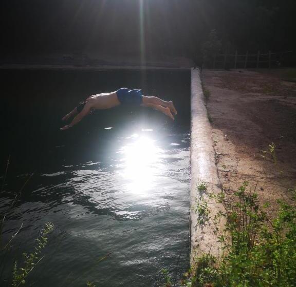 ユースホステル La Rejertilla