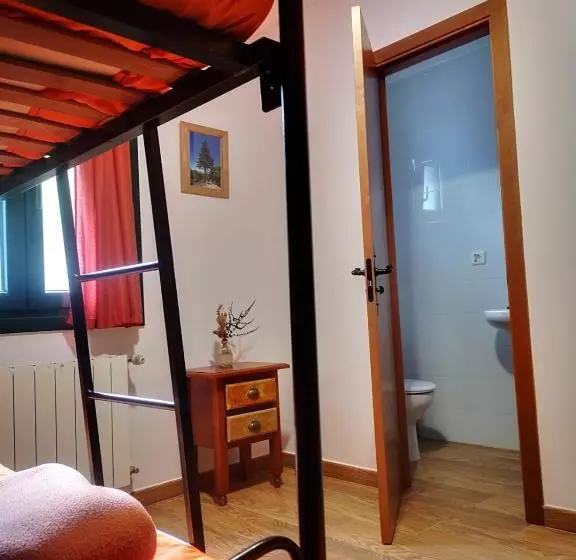 Retkeilymaja La Rejertilla