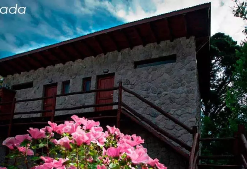 Retkeilymaja Posada Cobodemar