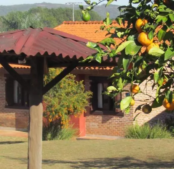 Retkeilymaja Pousada La Vivienda