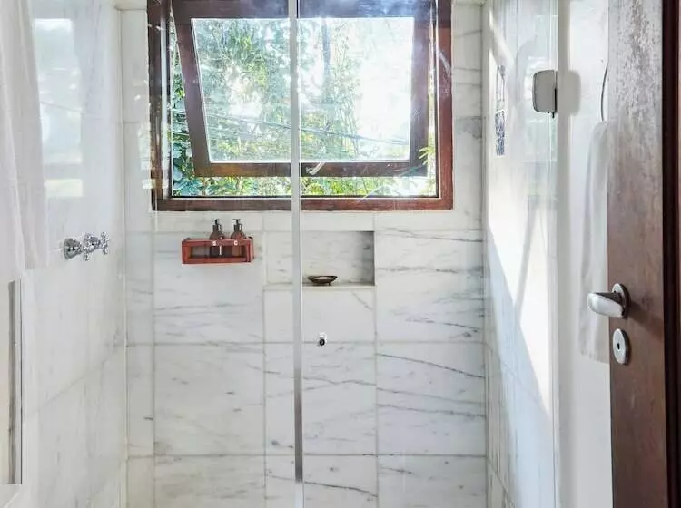 Retkeilymaja Pousada Picinguaba