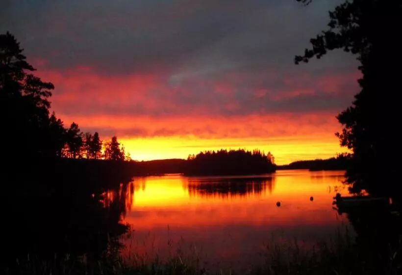 Retkeilymaja Wilderness Lodge