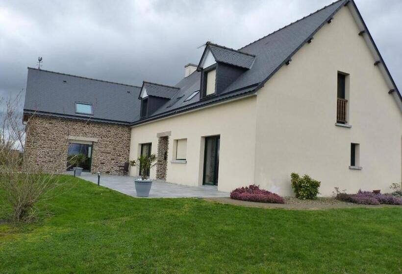 B&b La Rive   Le Mont Saint Michel