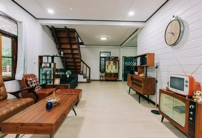 تختخواب و صبحانه Banya Bnb