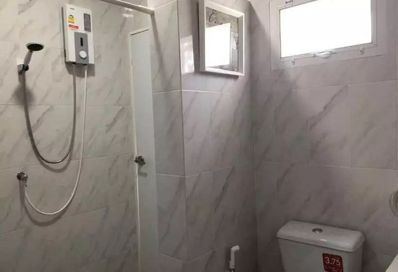 تختخواب و صبحانه Banya Bnb