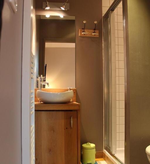 ベッドアンドブレックファースト Le Vallon Des Ronzières