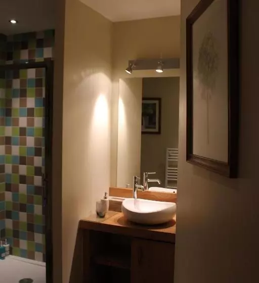 Aamiaismajoitus (B&B) Le Vallon Des Ronzières