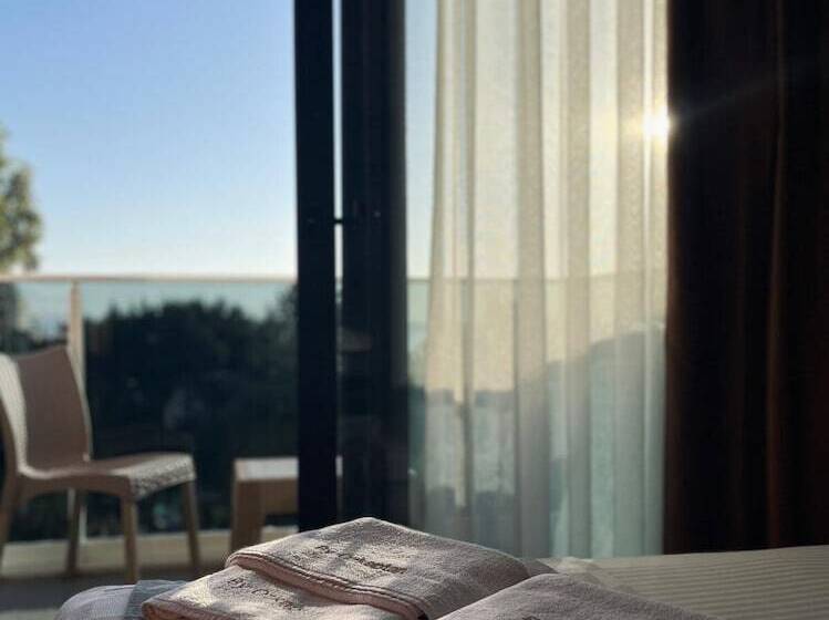 مبيت وإفطار Mari Pembe Otel