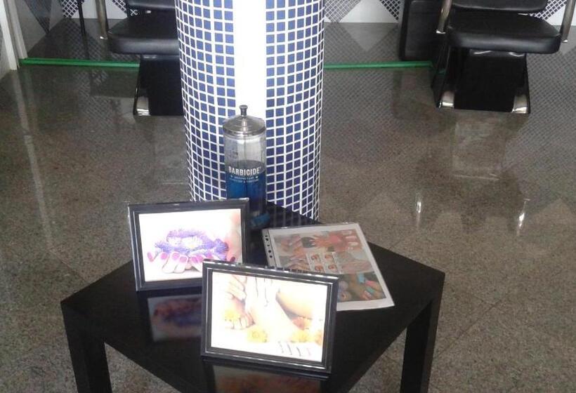 تختخواب و صبحانه Residencial Girassol, Lda