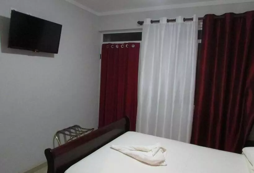 تختخواب و صبحانه Residencial Girassol, Lda