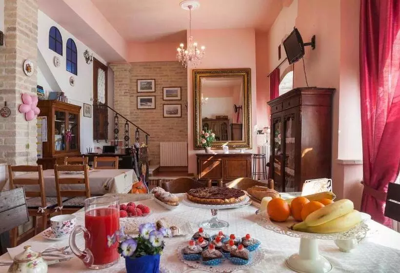 Aamiaismajoitus (B&B) Villa Fiorita