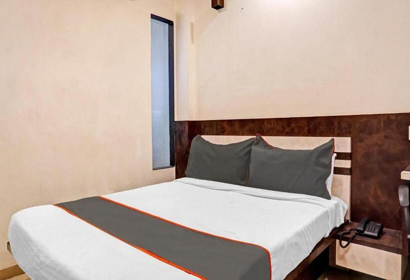 هتل Collection O Royce Studios Near Pune Airport