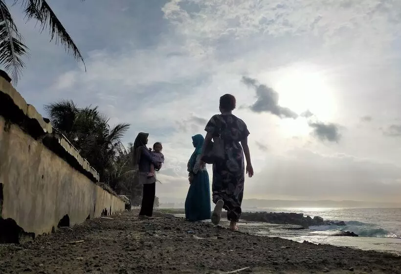 Hostelli Aqsa Guest House Banjarsari