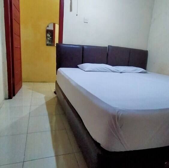 פונדק Aqsa Guest House Banjarsari