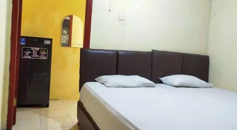 Hostelli Aqsa Guest House Banjarsari