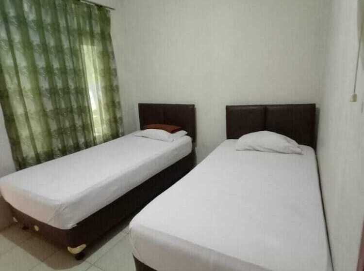 פונדק Aqsa Guest House Banjarsari