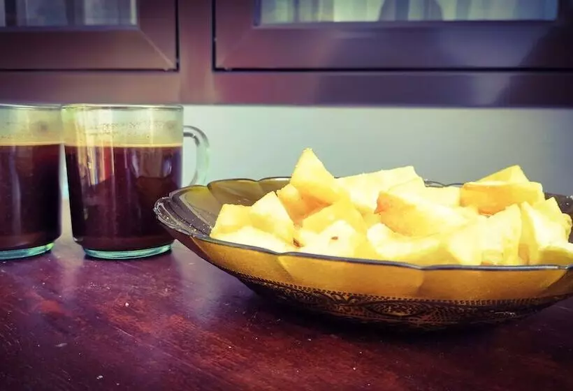 Hostelli Aqsa Guest House Banjarsari