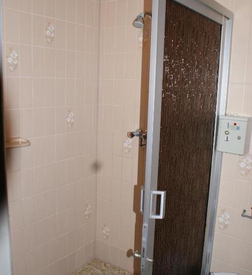 בית מלון כפרי Domstad