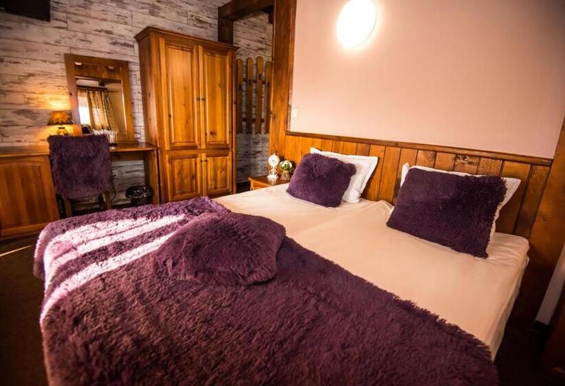 בית מלון כפרי Elida Family