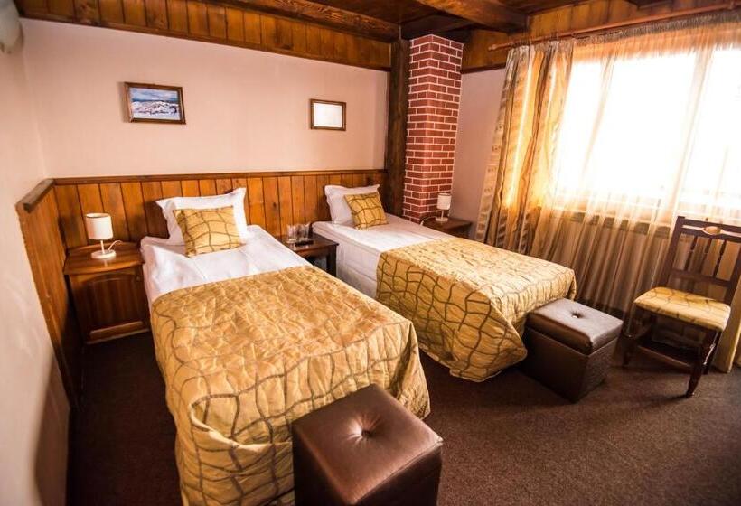 בית מלון כפרי Elida Family