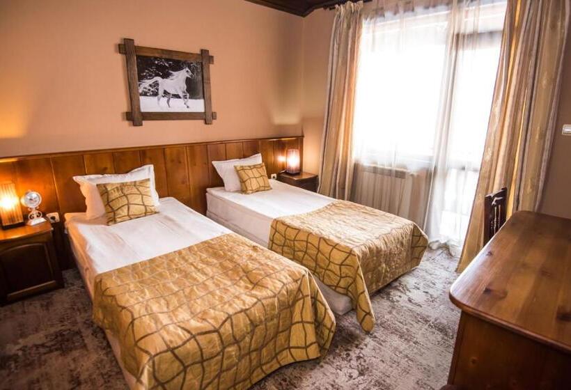 בית מלון כפרי Elida Family